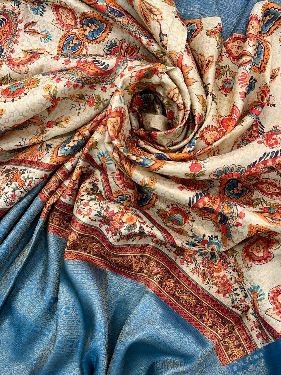 Firozi Color Digitally Printed Soft Silk Saree