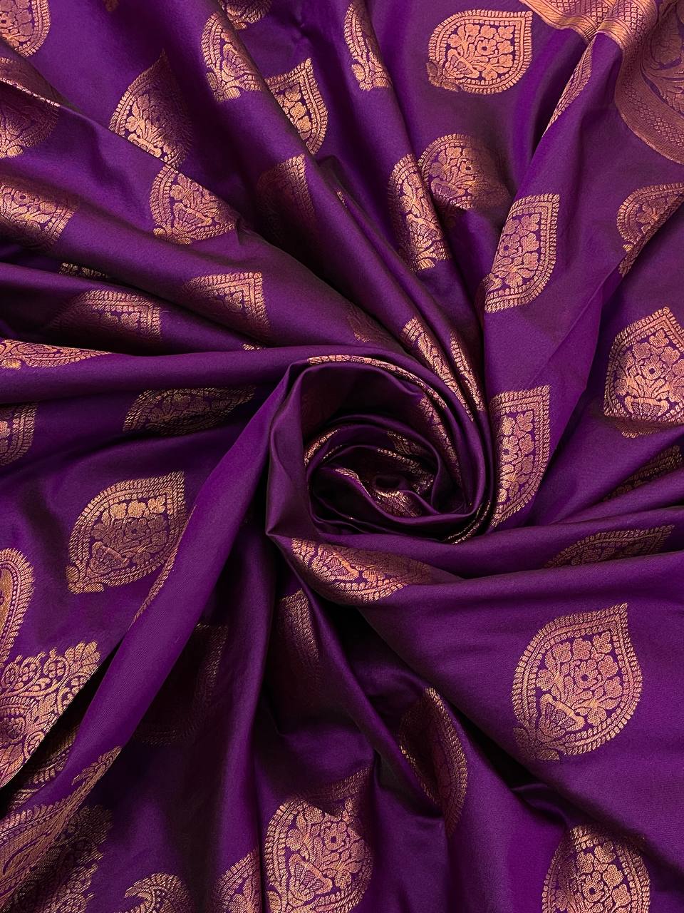 Magenta Color Ultra Satin Pure Banarasi Silk Saree
