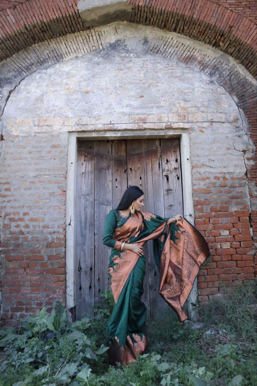 Dark Green Colour Saree With Heavy Brocade Blouse