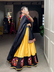 traditional Gamthi And Mirror Work For Lehenga Choli