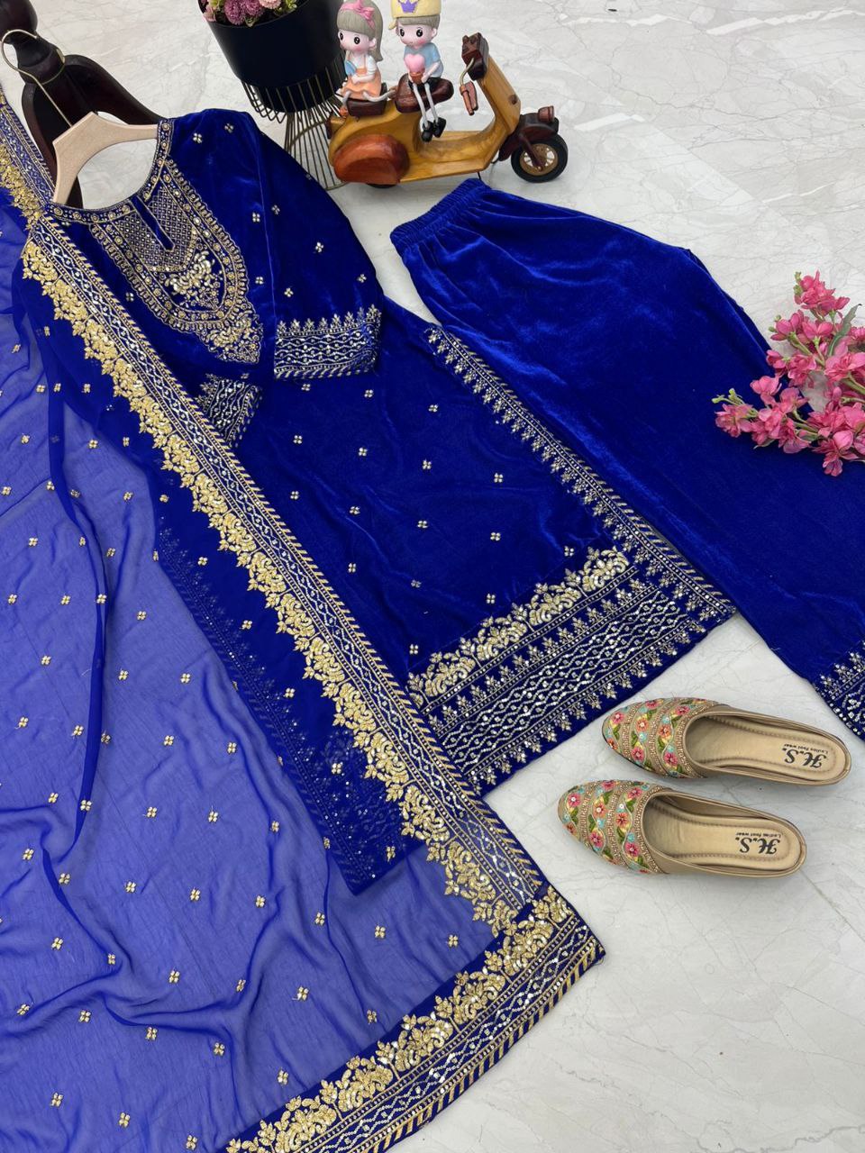 Elegant Dark Blue Velvet Embroidered Gown Set with Fox Georgette Dupatta (Copy) - L Elegant Dark Blue Velvet Embroidered Gown Set with Fox Georgette Dupatta (Copy) - L
