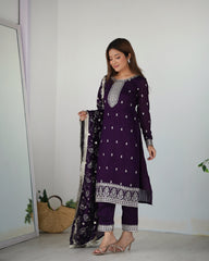 Elegant Purple Pure Blooming Rangoli Silk Straight Fit Kurta with Dupatta & Trousers – Ready to Wear