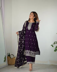 Elegant Purple Pure Blooming Rangoli Silk Straight Fit Kurta with Dupatta & Trousers – Ready to Wear