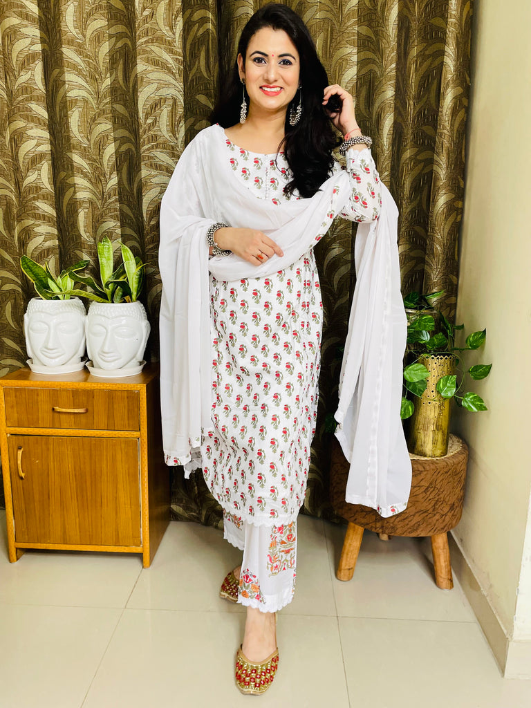White Cotton Printed suit with attractive Lace Border
